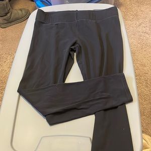 Black stretch leggings